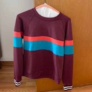 Cotopaxi sweatshirt